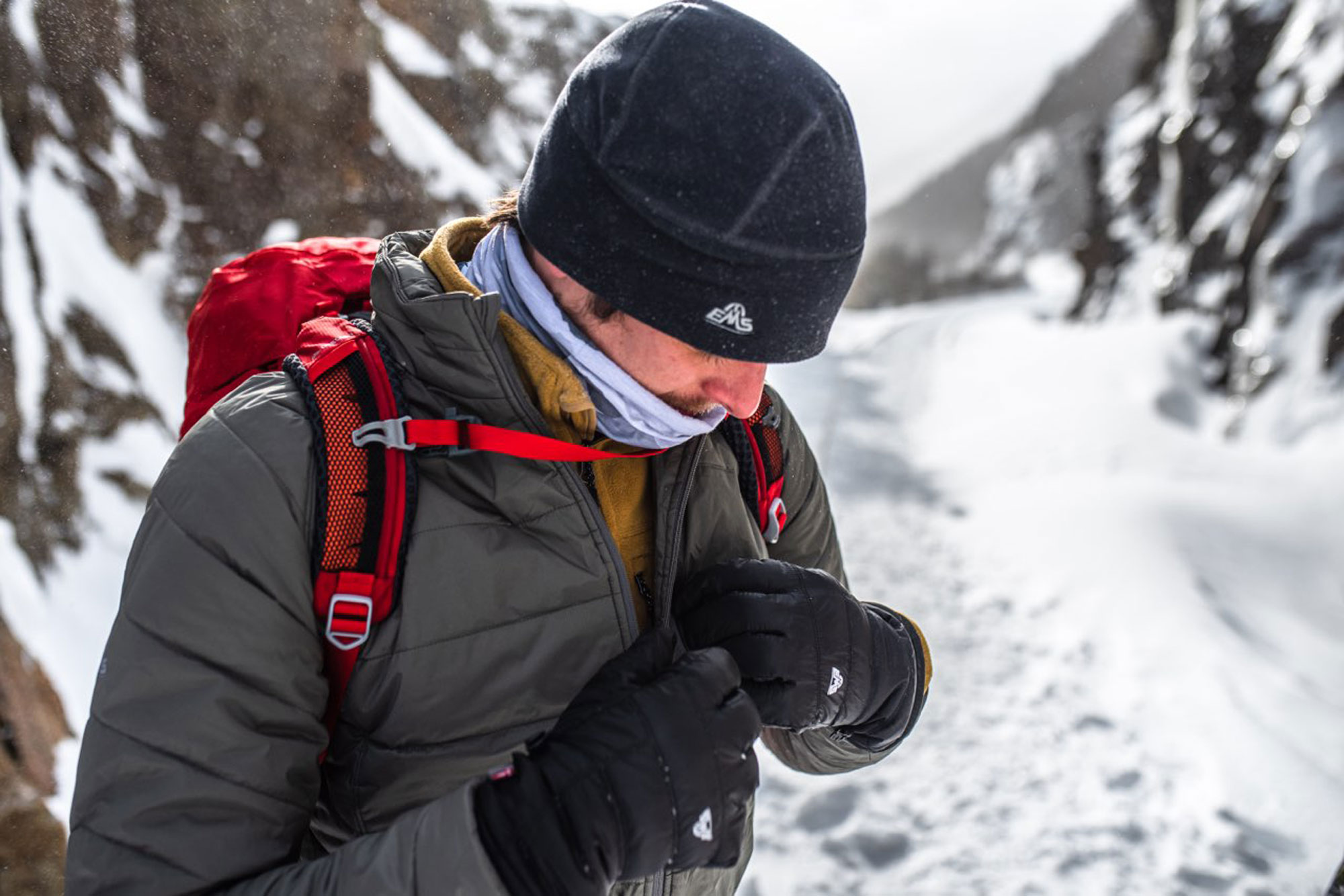 PAKASEPT Technical Jacket Waterproof Jacket Winter Warm Fleece with Hood Windproof Camping Hiking Coat 