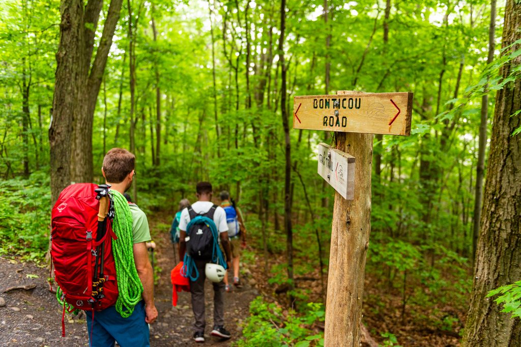 <p> <img src="hiking.jpg" alt="hiking with guides in the Shawangunk Mountains."> </p>